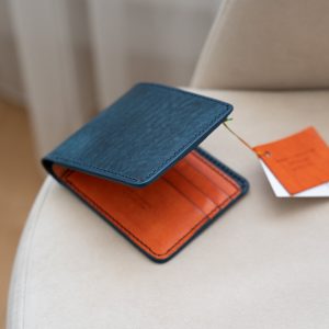Premium Full-Grain Leather Bifold Wallet – Personalized Men’s Gift for Husband/Father/Executive, Two-Tone Options
